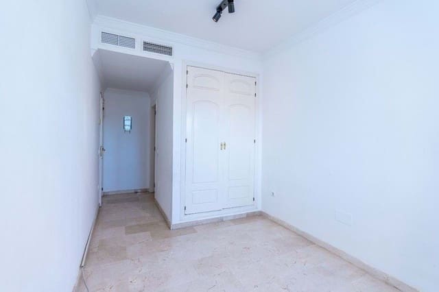 2 quarto Apartamento para venda em Marbella com piscina - 329 000 € (Ref: 9321457)