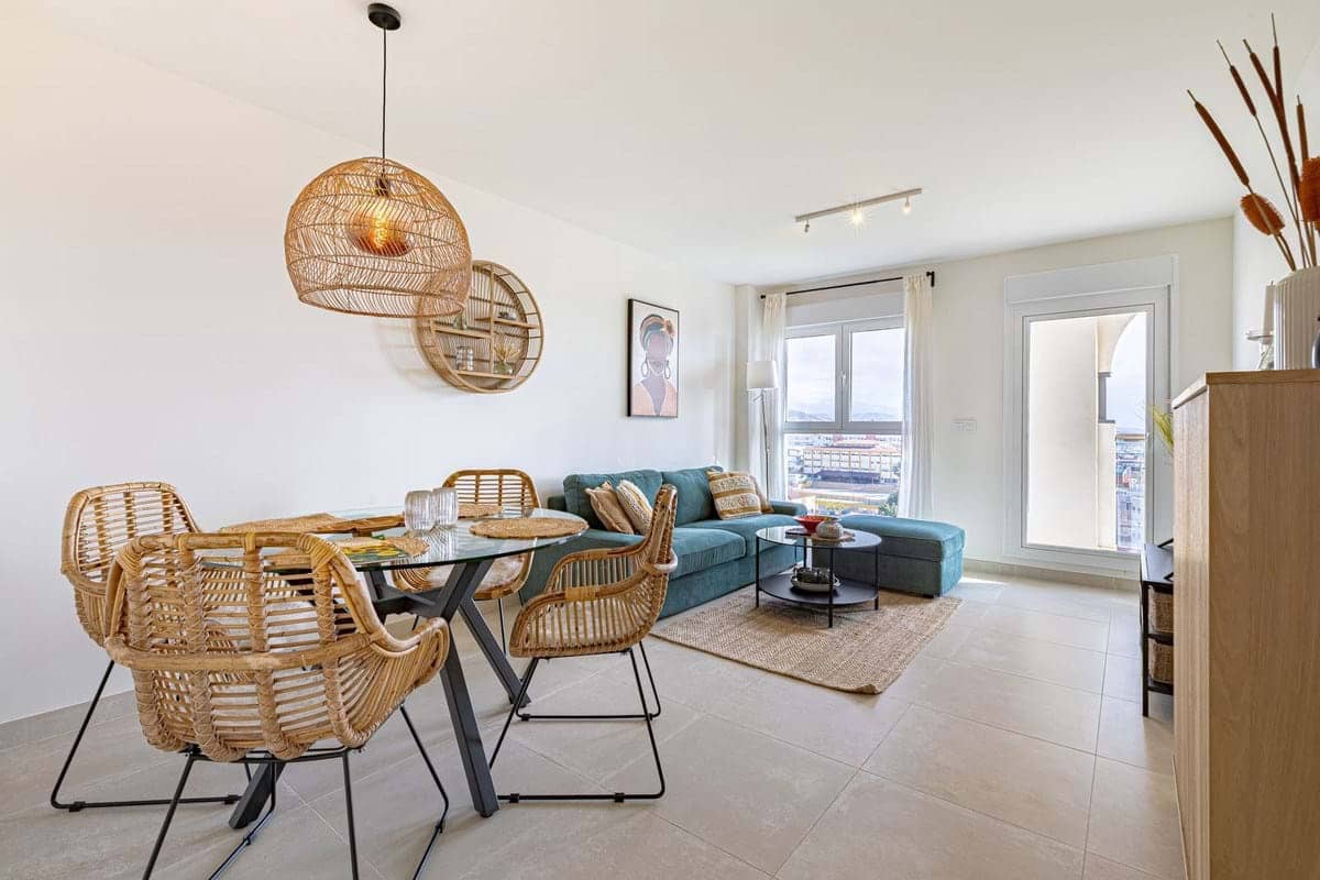 3 soveværelse Lejlighed til salg i Estepona med swimmingpool garage - € 475.000 (Ref: 9322368)