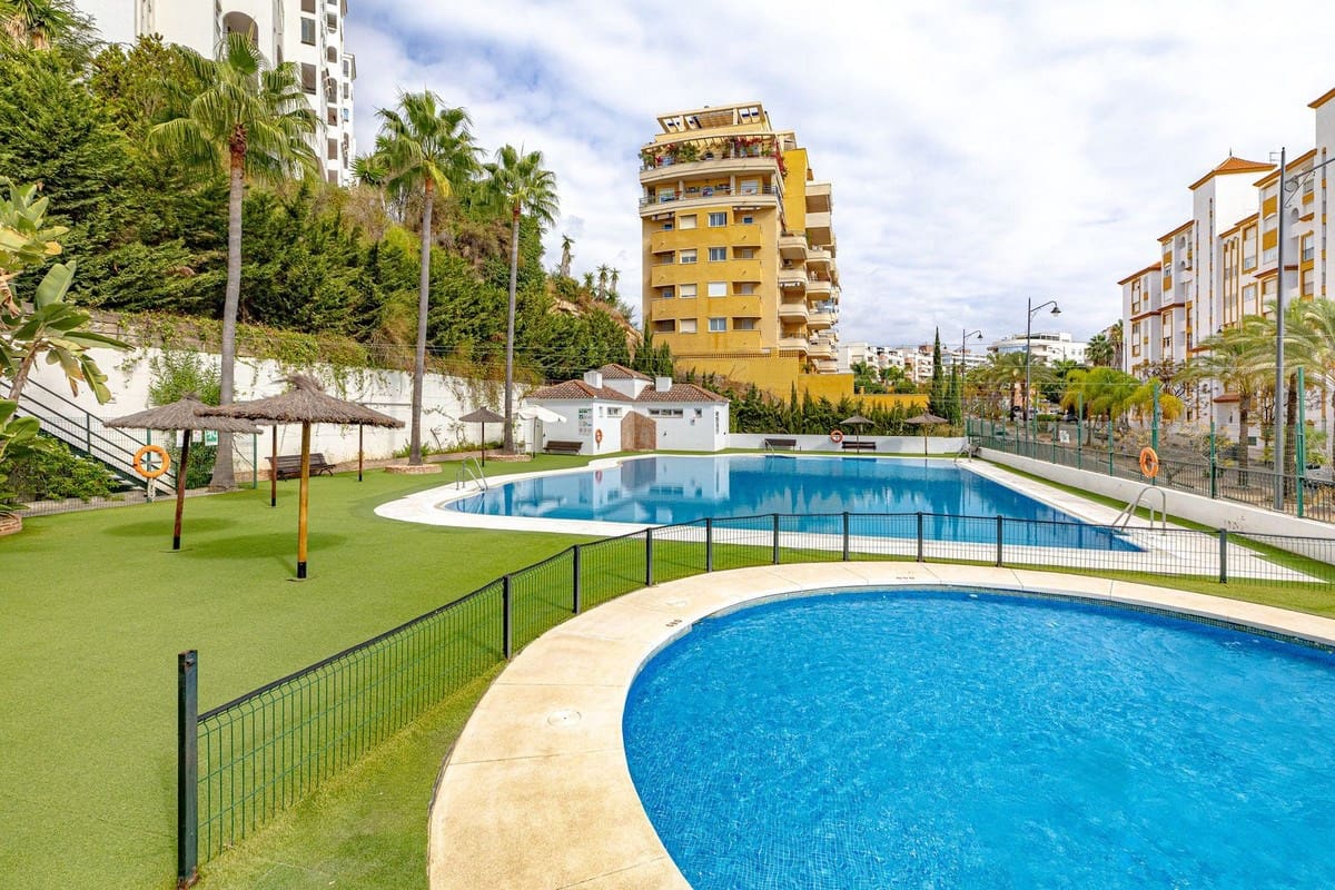 3 soveværelse Lejlighed til salg i Estepona med swimmingpool garage - € 475.000 (Ref: 9322368)