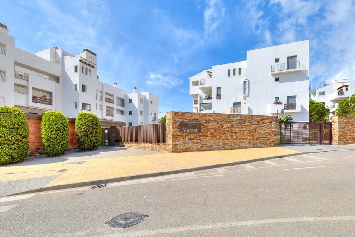 2 bedroom Apartment for sale in Mijas with pool garage - € 365,000 (Ref: 9322385)