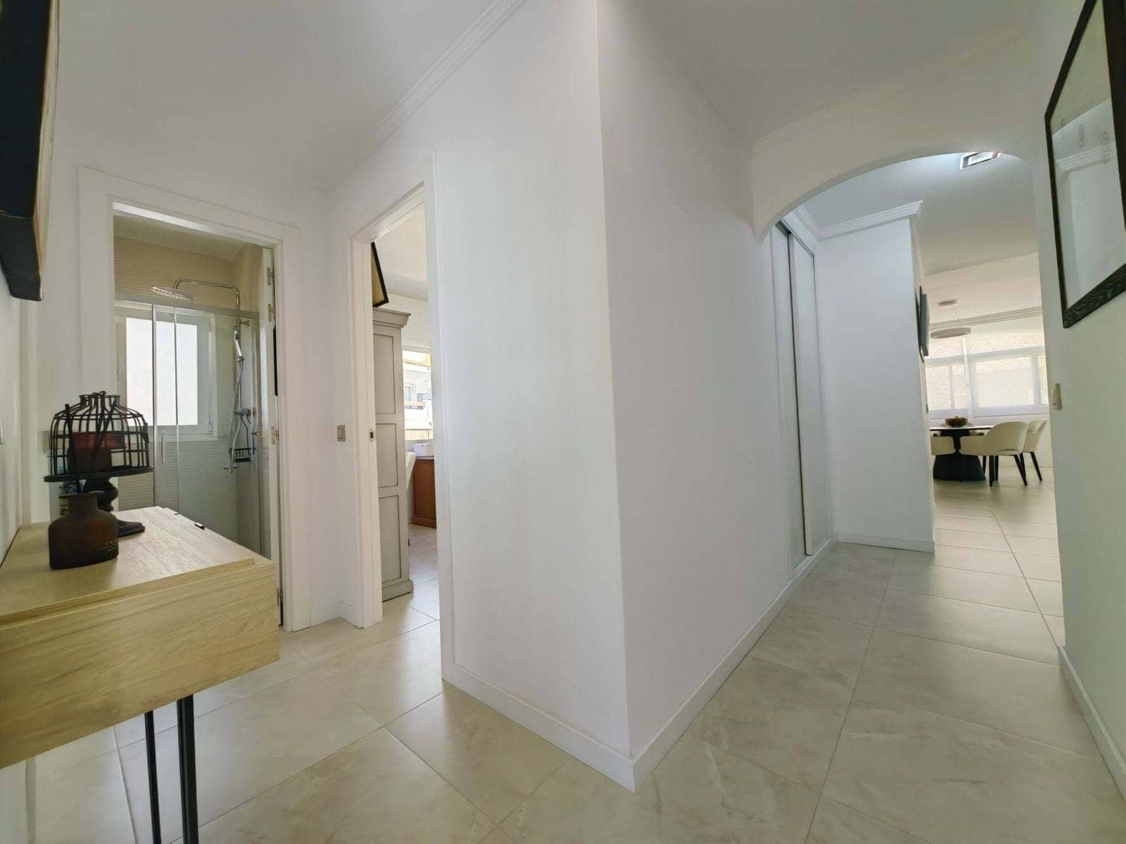 Apartamento de 3 habitaciones en Estepona en venta con piscina garaje - 498.500 € (Ref: 9322387)