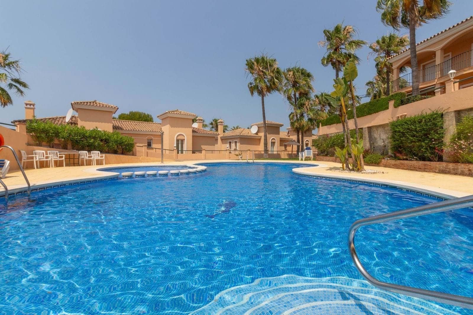 3 bedroom Villa for sale in Mijas with pool garage - € 470,000 (Ref: 9322432)