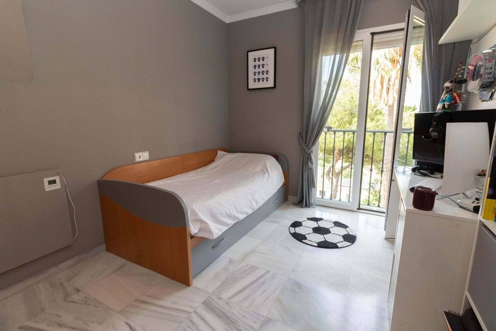 3 bedroom Villa for sale in Mijas with pool garage - € 470,000 (Ref: 9322432)