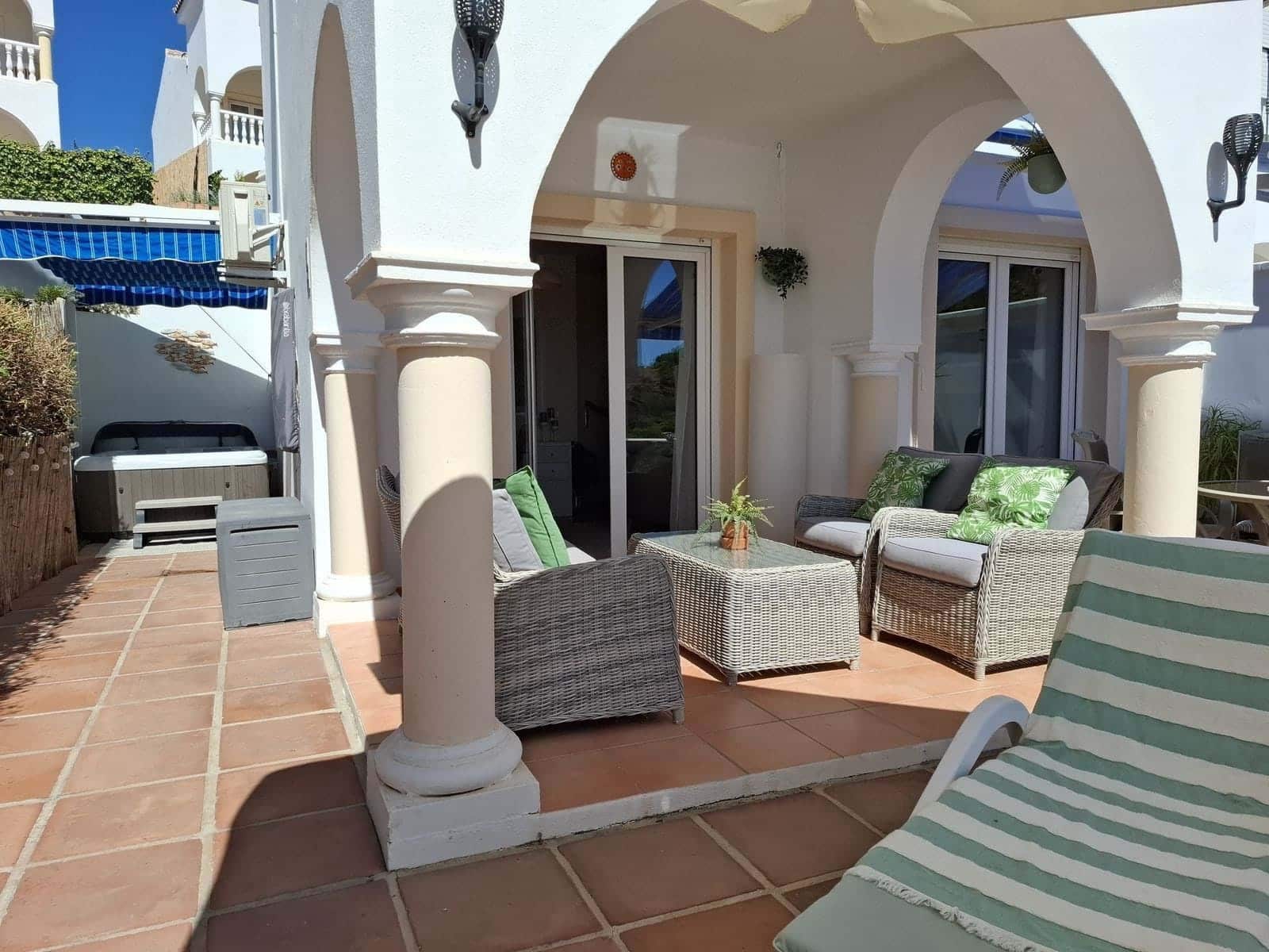 Casa de 2 habitaciones en Mijas en venta con piscina garaje - 350.000 € (Ref: 9322436)