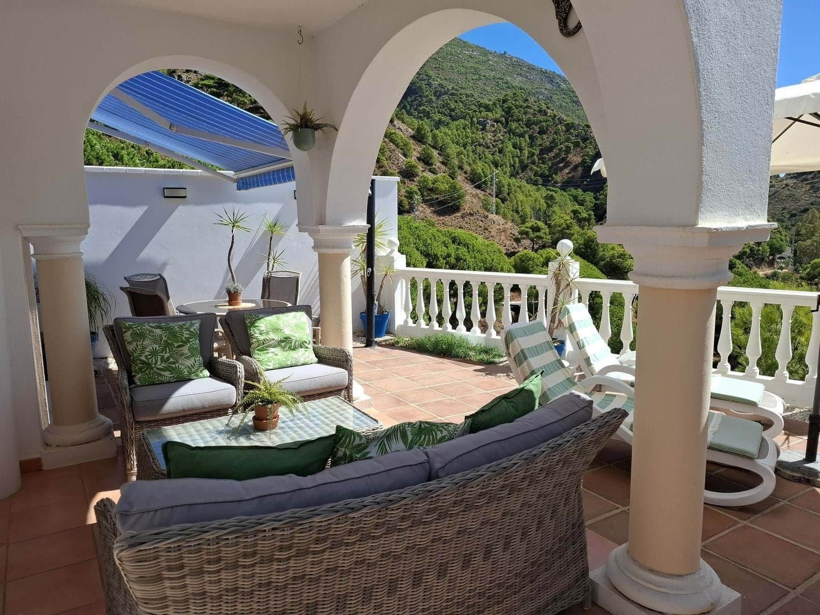 Casa de 2 habitaciones en Mijas en venta con piscina garaje - 350.000 € (Ref: 9322436)