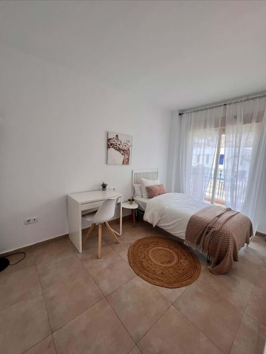 Apartamento de 3 habitaciones en Riviera del Sol en venta con piscina garaje - 360.000 € (Ref: 9325460)