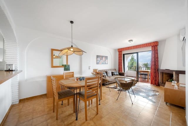 Apartamento de 2 habitaciones en Mijas en venta con piscina garaje - 329.000 € (Ref: 9325461)