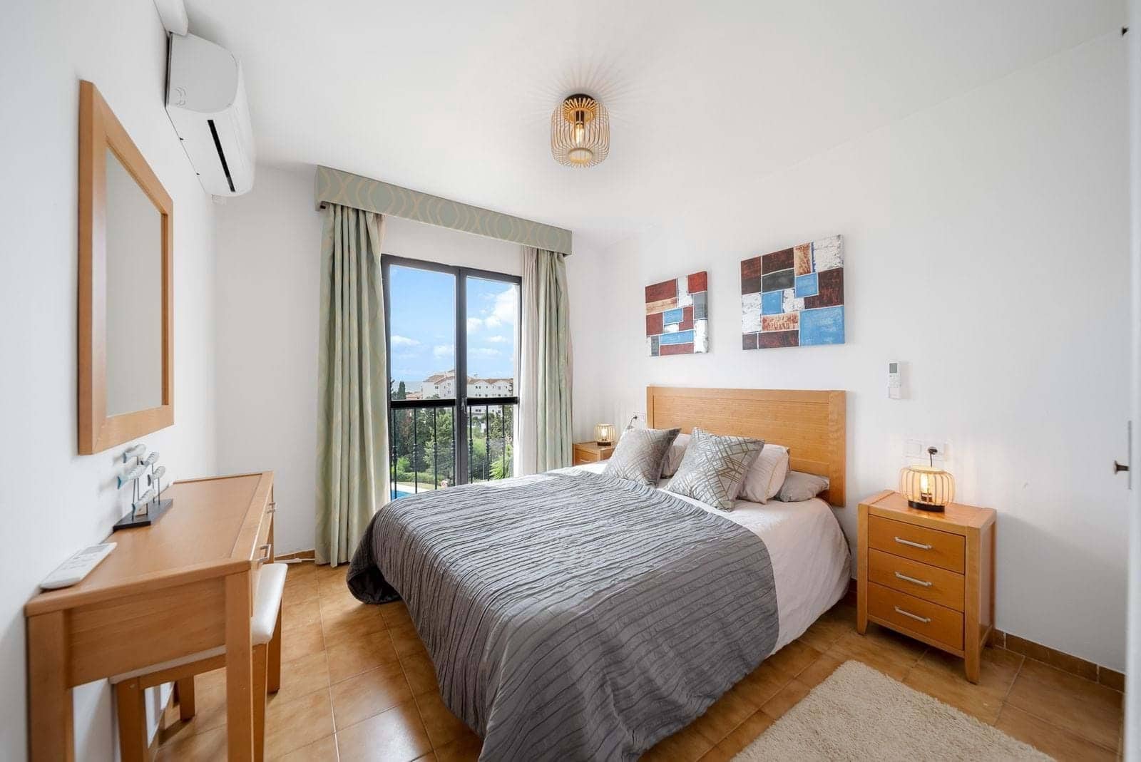 Apartamento de 2 habitaciones en Mijas en venta con piscina garaje - 329.000 € (Ref: 9325461)