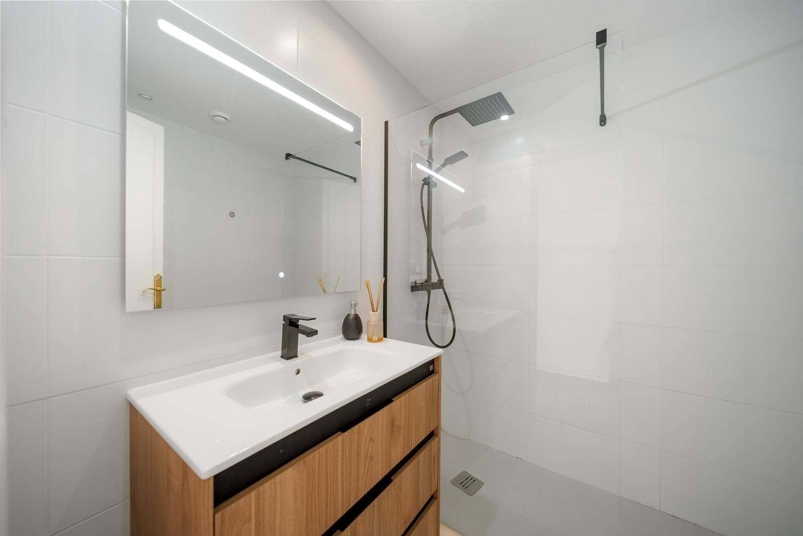 Apartamento de 2 habitaciones en Mijas en venta con piscina garaje - 329.000 € (Ref: 9325461)