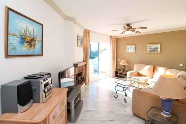 Apartamento de 2 habitaciones en Mijas en venta con piscina garaje - 255.000 € (Ref: 9325631)