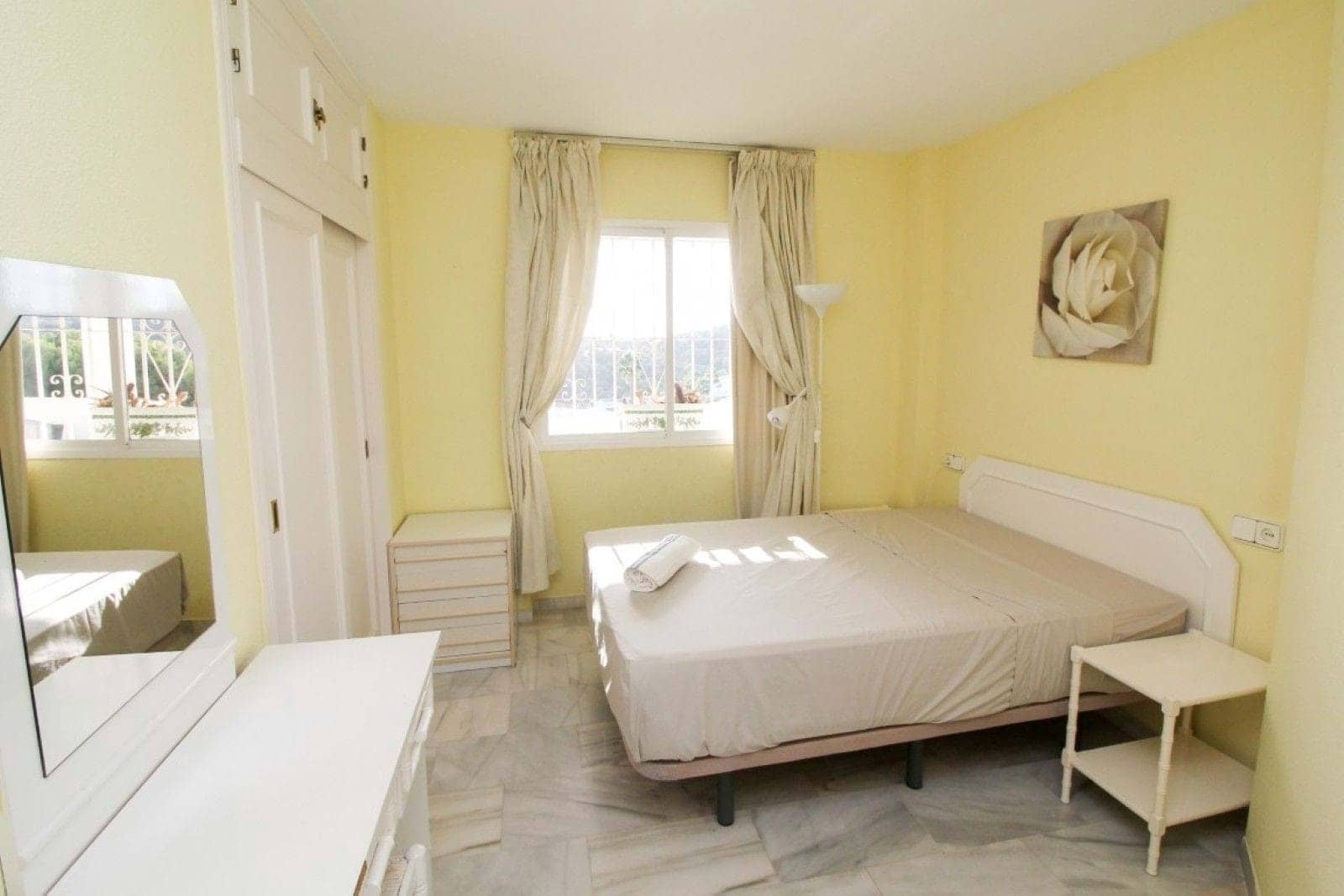 Apartamento de 2 habitaciones en Mijas en venta con piscina garaje - 255.000 € (Ref: 9325631)