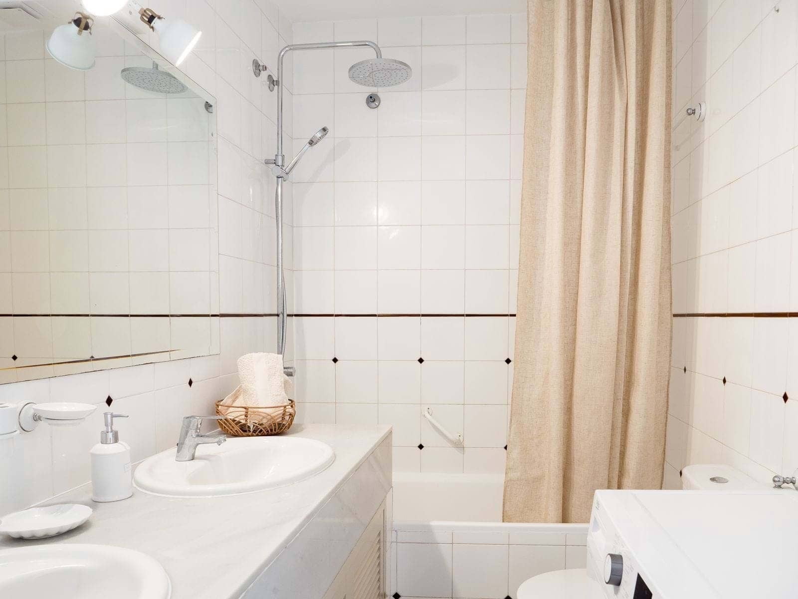 2 bedroom Apartment for sale in Mijas with pool garage - € 265,000 (Ref: 9325734)