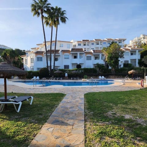 2 bedroom Apartment for sale in Mijas with pool garage - € 270,000 (Ref: 9337357)