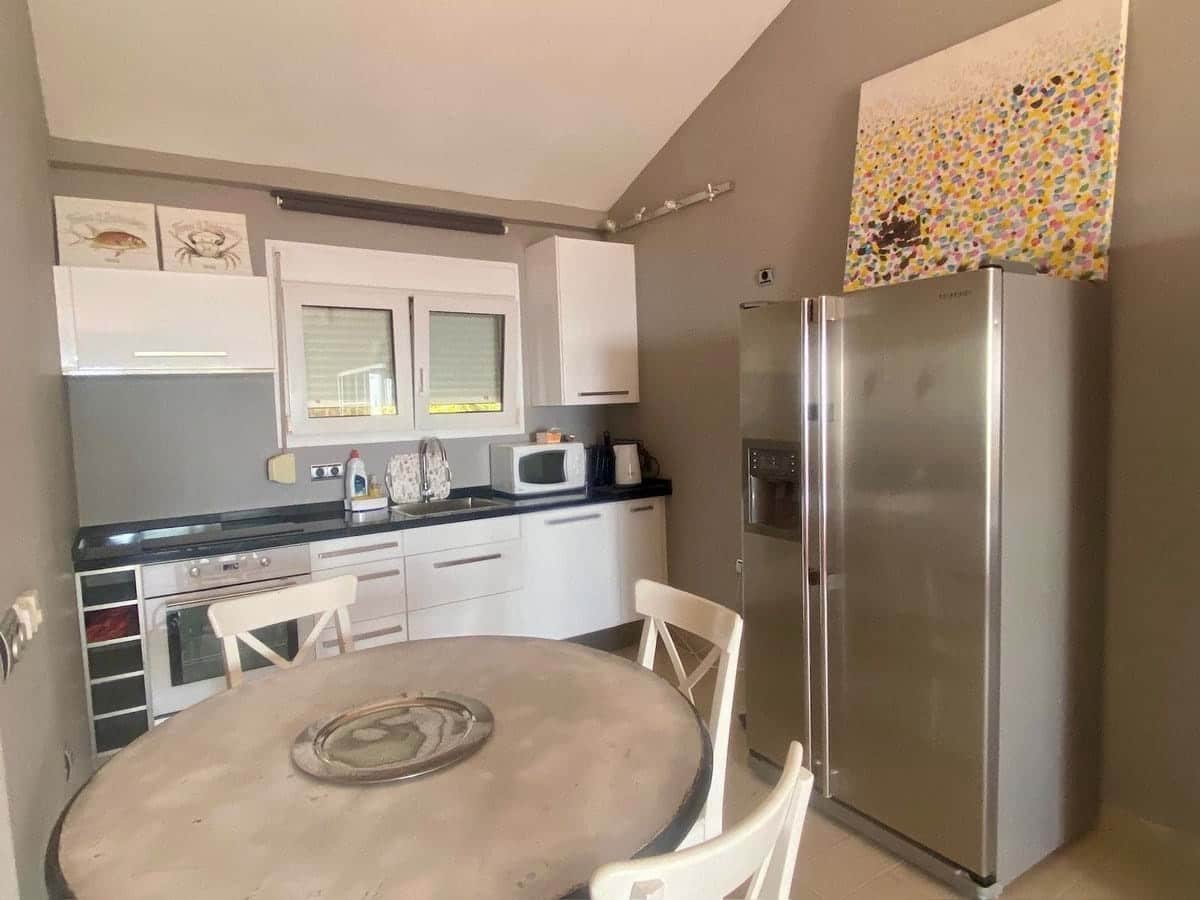 2 soveværelse Lejlighed til salg i Marbella med swimmingpool - € 287.000 (Ref: 9337359)