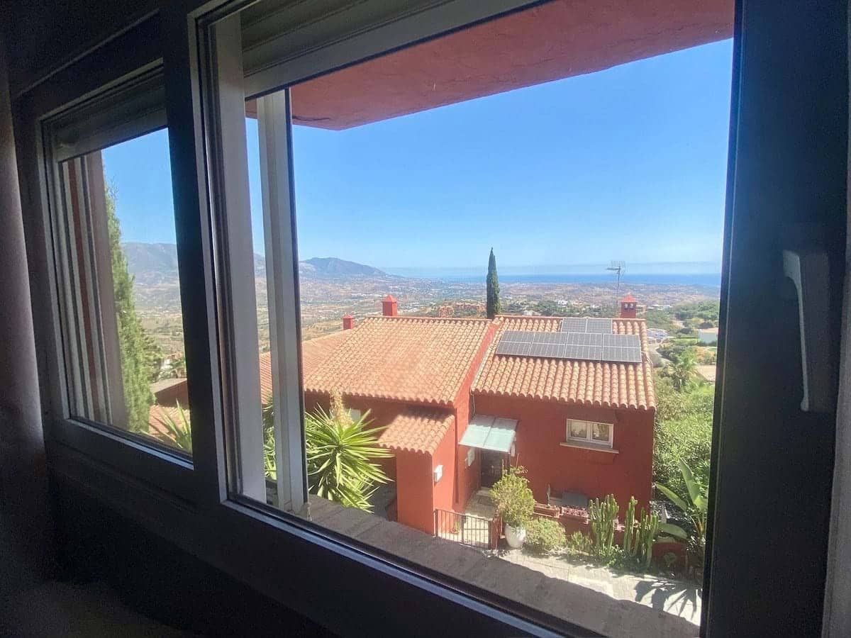 2 soveværelse Lejlighed til salg i Marbella med swimmingpool - € 287.000 (Ref: 9337359)