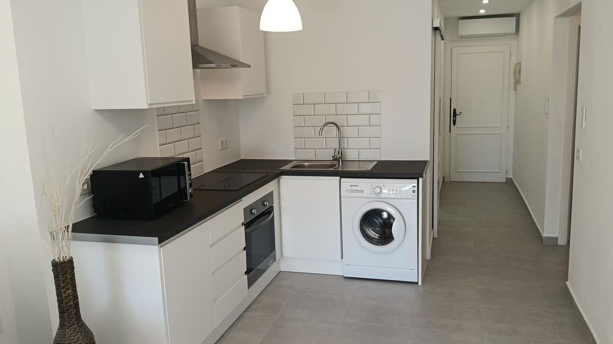 Apartamento de 2 habitaciones en Mijas en venta con piscina garaje - 272.500 € (Ref: 9337360)