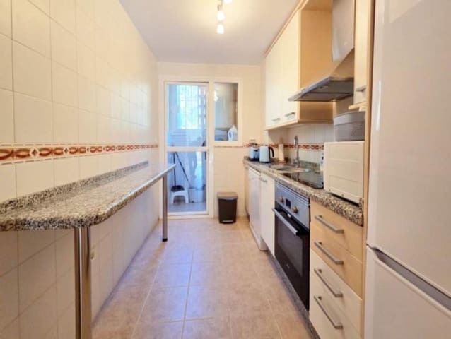 Apartamento de 2 habitaciones en Casares en venta con piscina garaje - 262.000 € (Ref: 9337361)