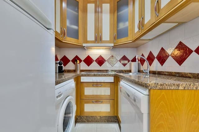 Apartamento de 2 habitaciones en Fuengirola en venta - 293.000 € (Ref: 9340447)