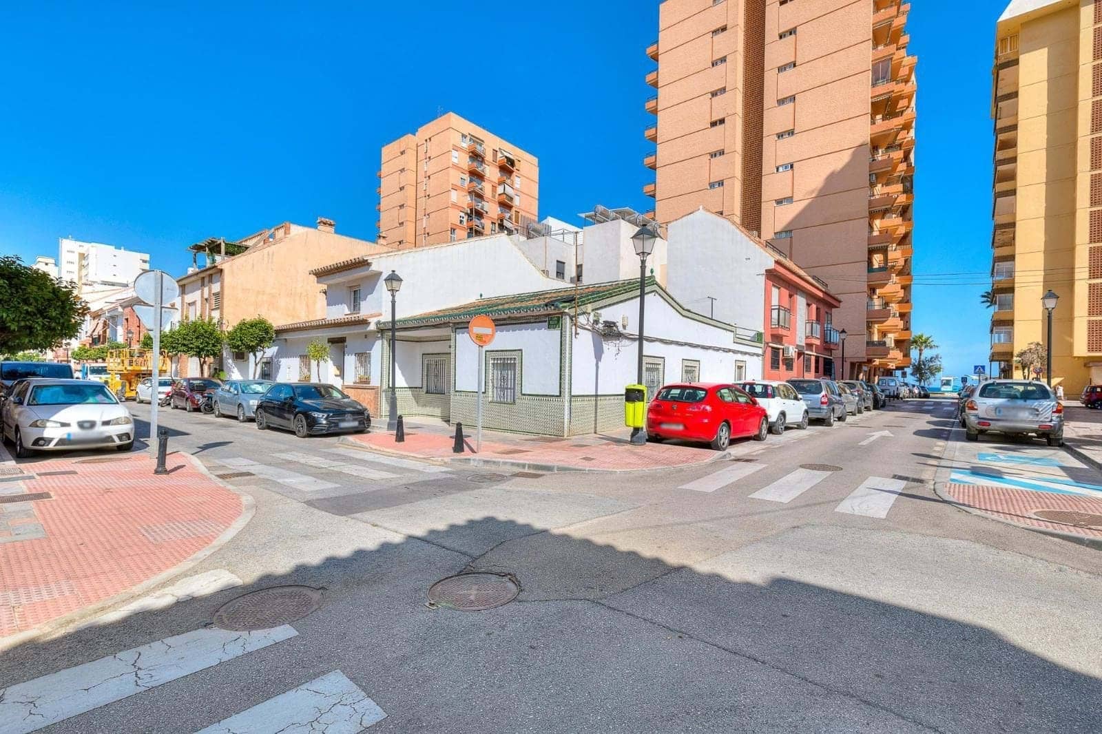 Apartamento de 2 habitaciones en Fuengirola en venta - 293.000 € (Ref: 9340447)