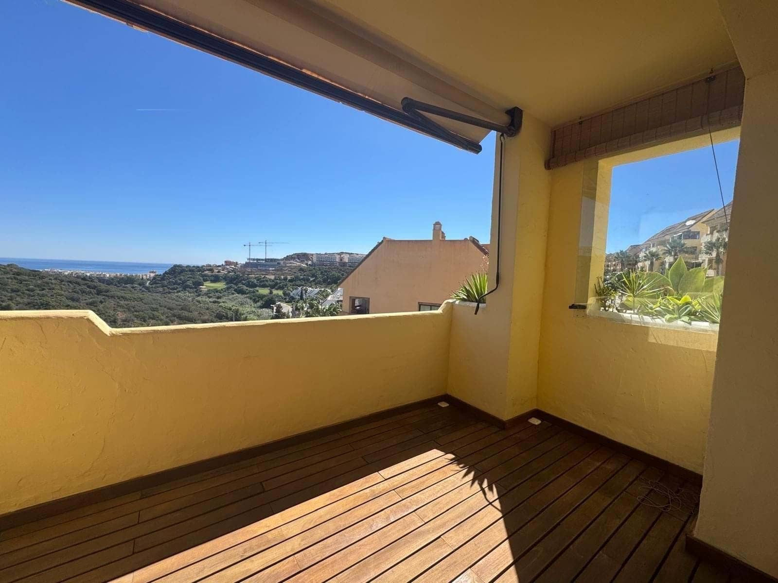 2 chambre Appartement à vendre à Manilva avec piscine garage - 275 000 € (Ref: 9340448)