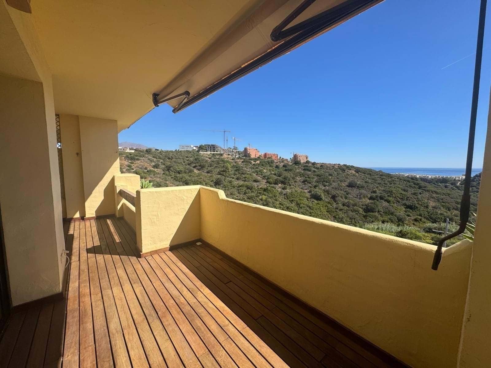 2 chambre Appartement à vendre à Manilva avec piscine garage - 275 000 € (Ref: 9340448)