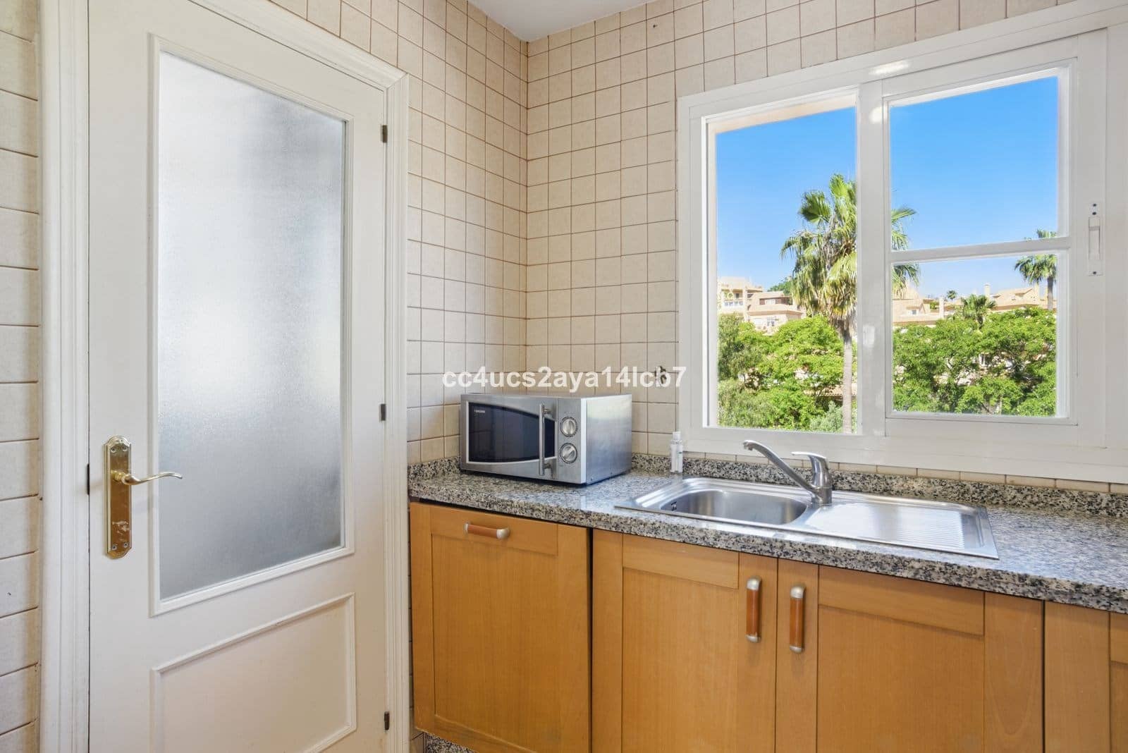 Apartamento de 2 habitaciones en Mijas en venta con piscina - 299.000 € (Ref: 9340449)