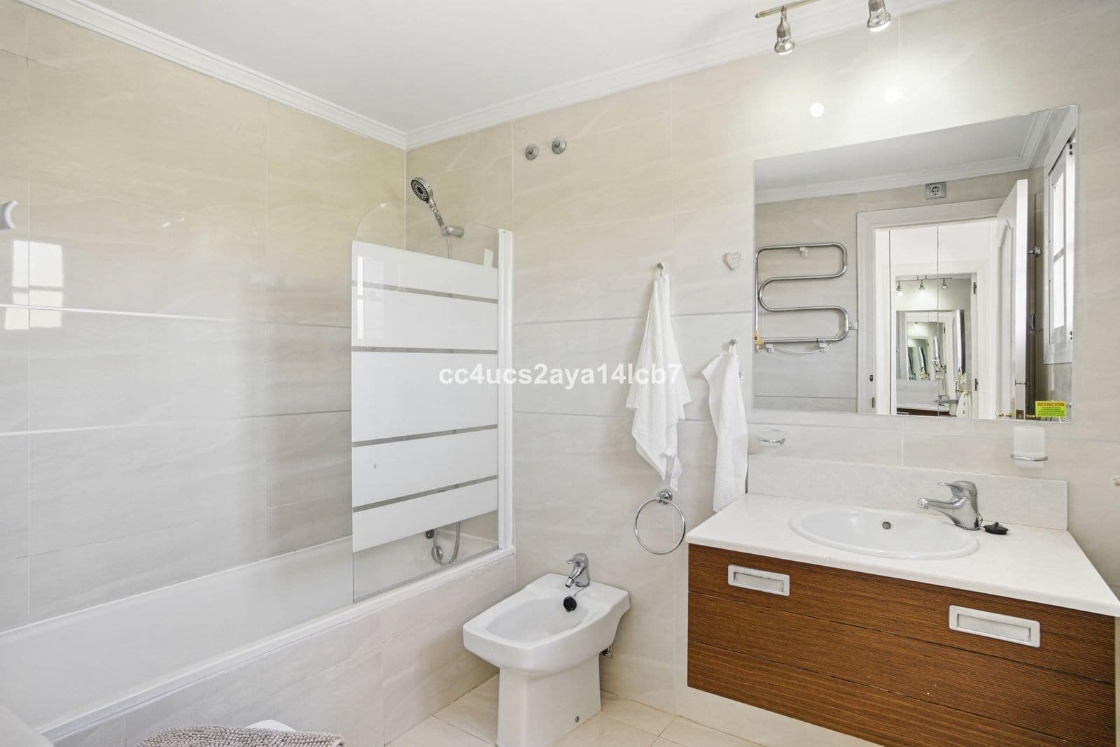 Apartamento de 2 habitaciones en Mijas en venta con piscina - 299.000 € (Ref: 9340449)