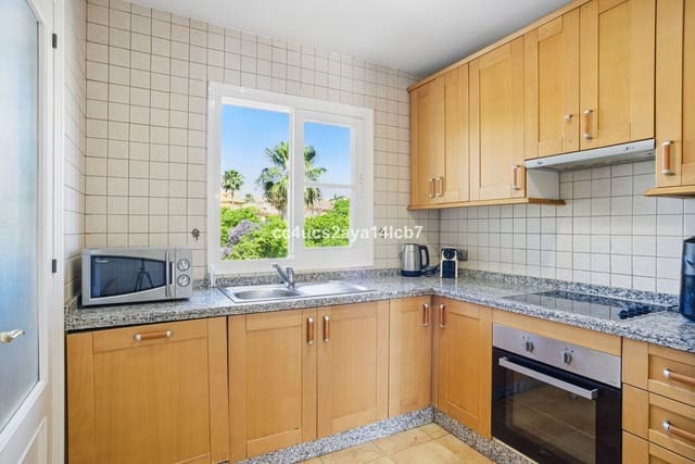 Apartamento de 2 habitaciones en Mijas en venta con piscina - 299.000 € (Ref: 9340449)