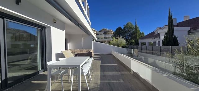 2 bedroom Apartment for sale in New Golden Mile, Estepona with pool garage - € 390,000 (Ref: 9340659)