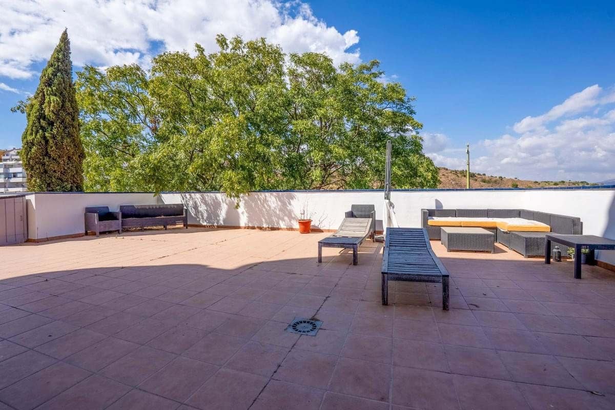 Apartamento de 2 habitaciones en Mijas en venta con piscina garaje - 425.000 € (Ref: 9340660)