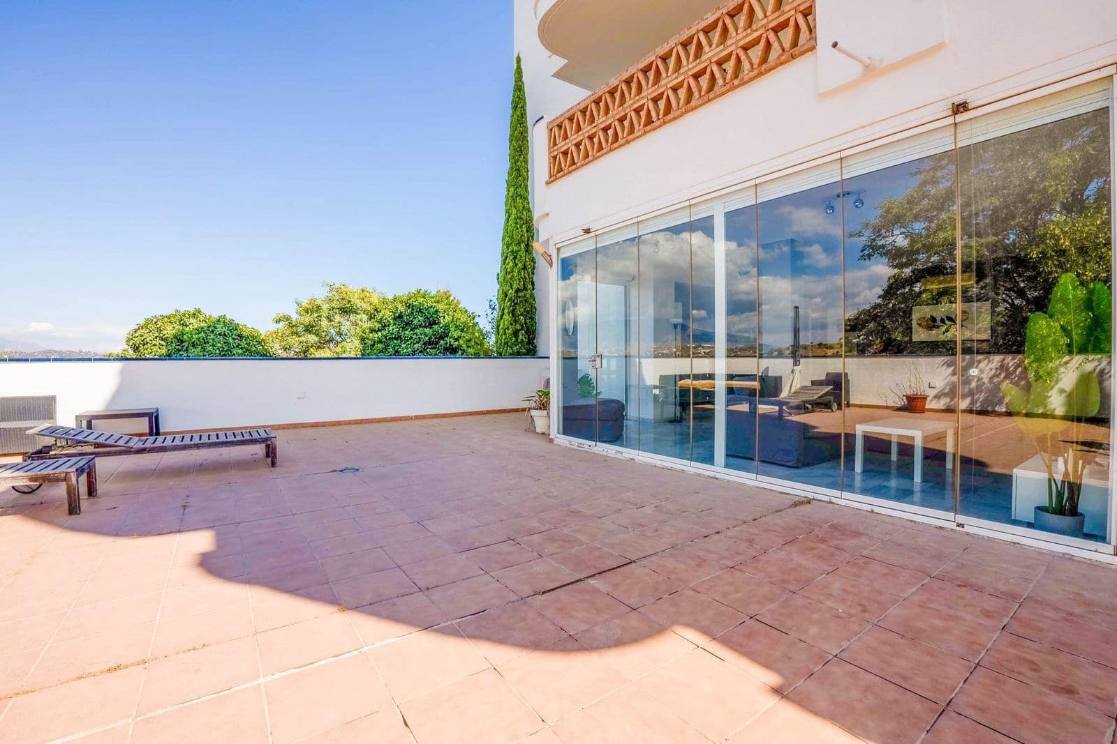 Apartamento de 2 habitaciones en Mijas en venta con piscina garaje - 425.000 € (Ref: 9340660)