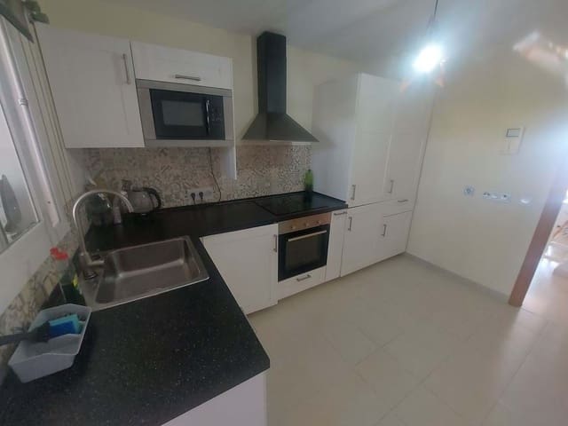 2 makuuhuone Huoneisto myytävänä paikassa La Duquesa / Puerto de la Duquesa, Manilva mukana uima-altaan 
autotalli - 285 000 € (Ref: 9346658)