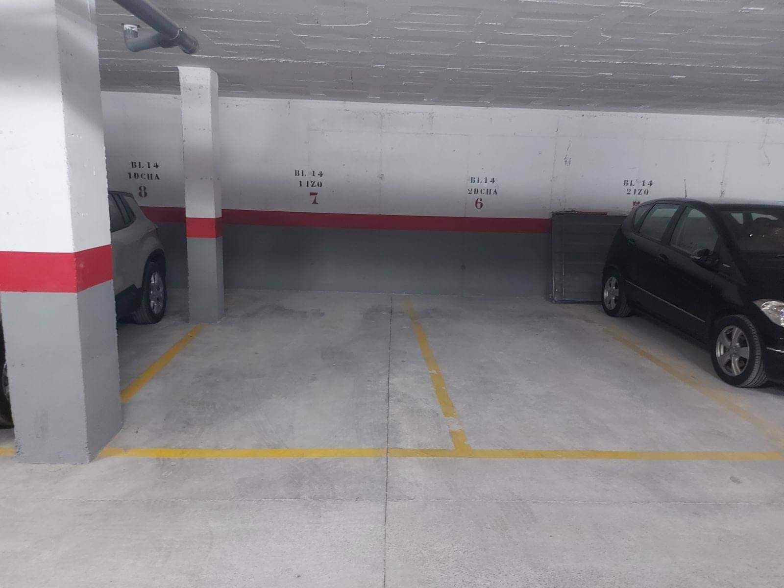 2 makuuhuone Huoneisto myytävänä paikassa La Duquesa / Puerto de la Duquesa mukana uima-altaan 
autotalli - 285 000 € (Ref: 9346658)