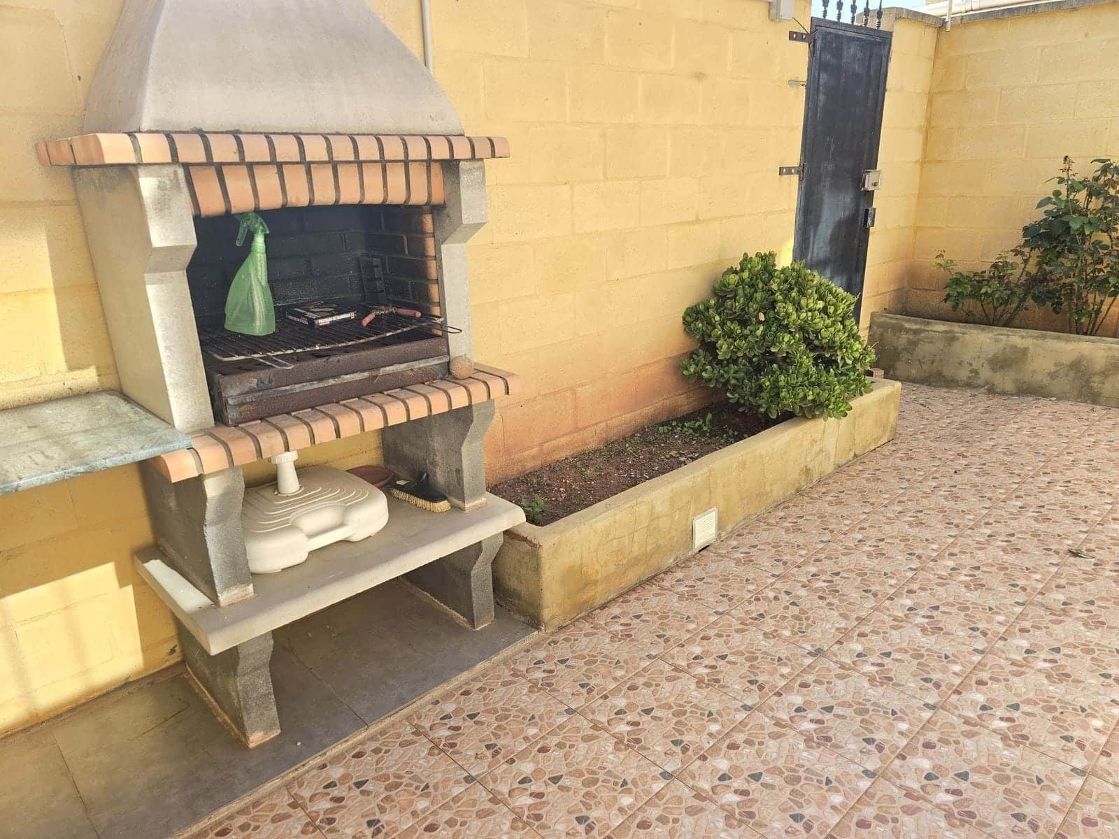 3 Zimmer Haus zu verkaufen in Marbella mit Pool Garage - 460.000 € (Ref: 9346660)