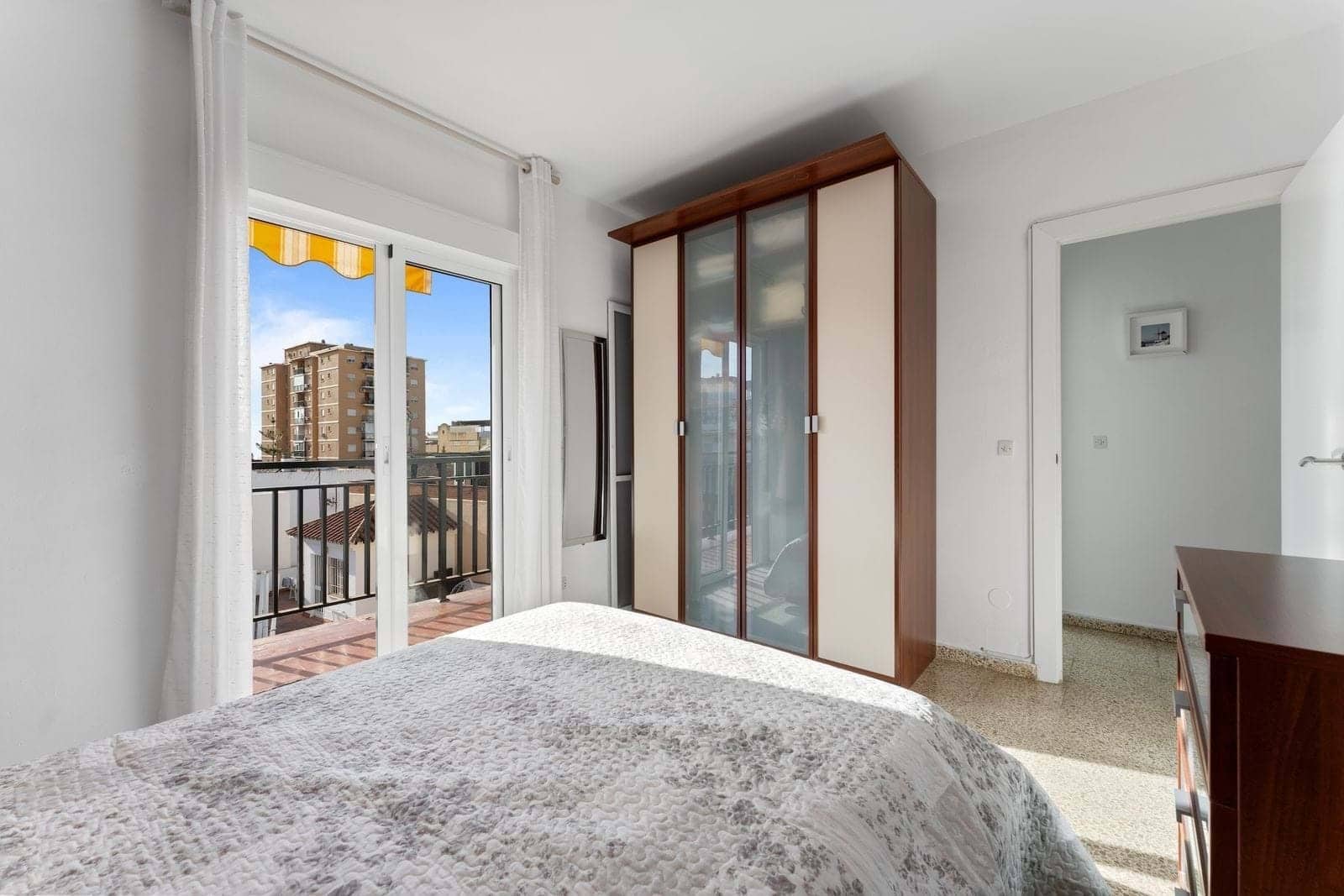 3 makuuhuone Huoneisto myytävänä paikassa Fuengirola - 285 000 € (Ref: 9346758)