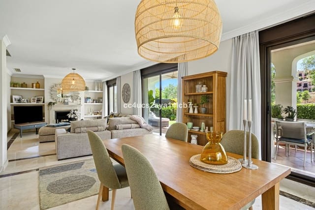 3 camera da letto Villa in vendita in Estepona con piscina garage - 970.000 € (Rif: 9348865)