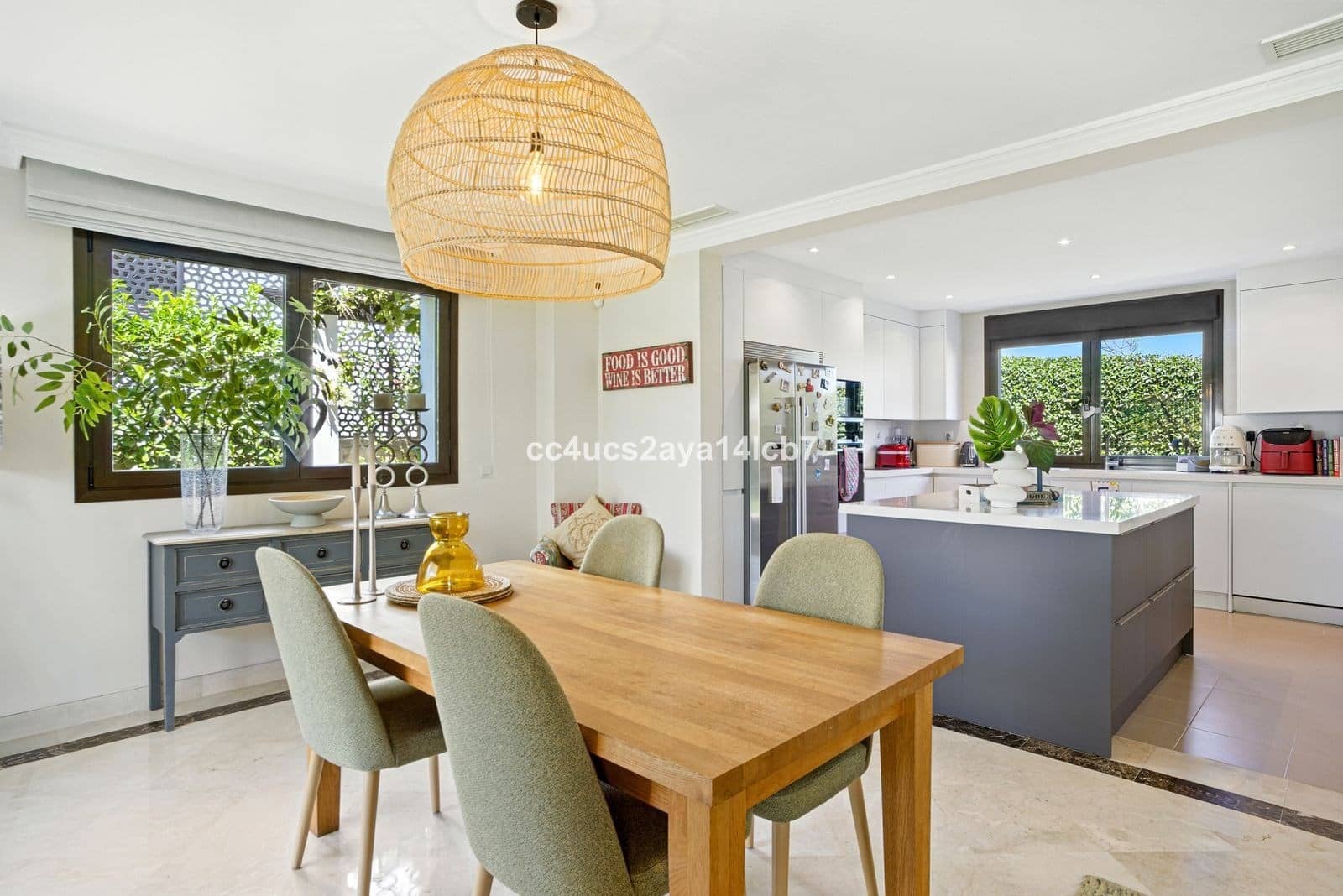 3 camera da letto Villa in vendita in Estepona con piscina garage - 970.000 € (Rif: 9348865)