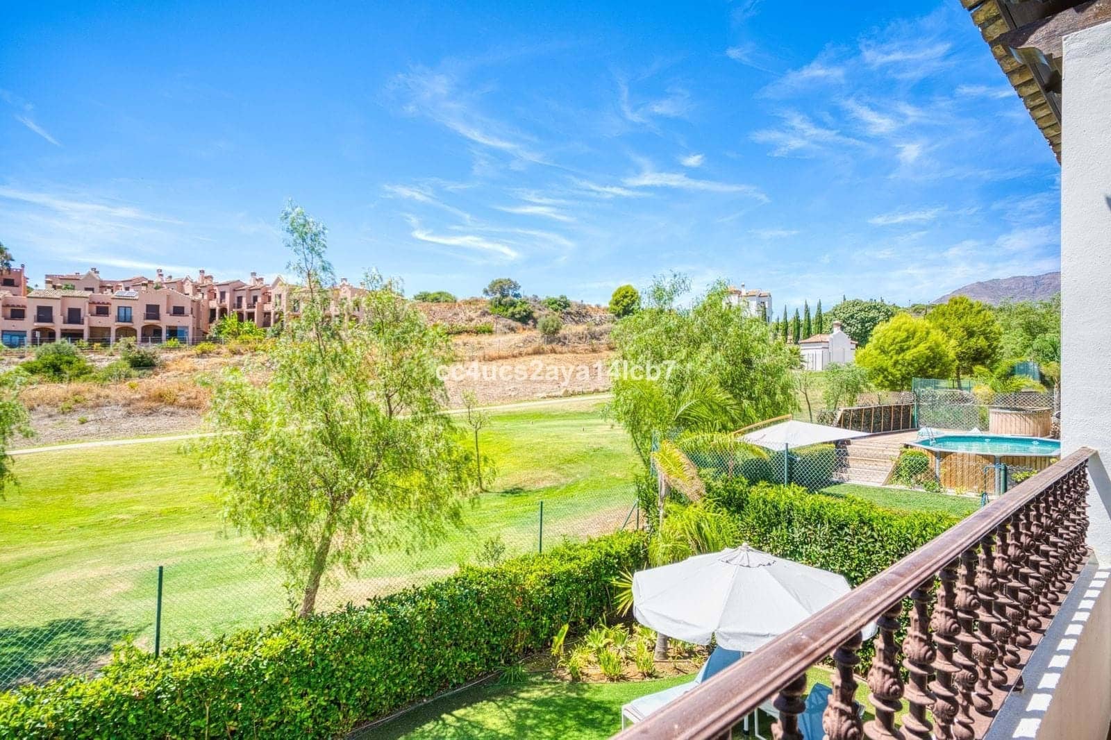 3 camera da letto Villa in vendita in Estepona con piscina garage - 970.000 € (Rif: 9348865)