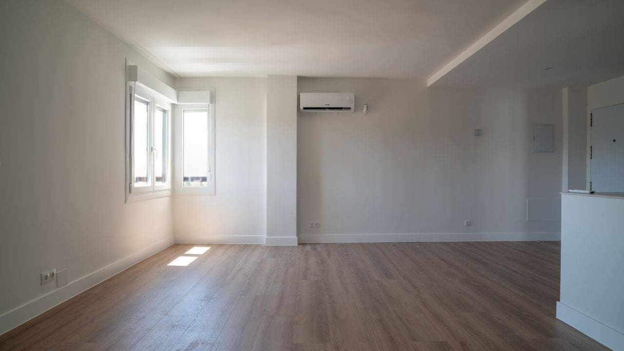 3 bedroom Apartment for sale in Fuengirola with pool garage - € 400,000 (Ref: 9350000)