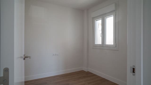 3 soverom Leilighet til salgs i Fuengirola med svømmebasseng garasje - € 400 000 (Ref: 9350000)