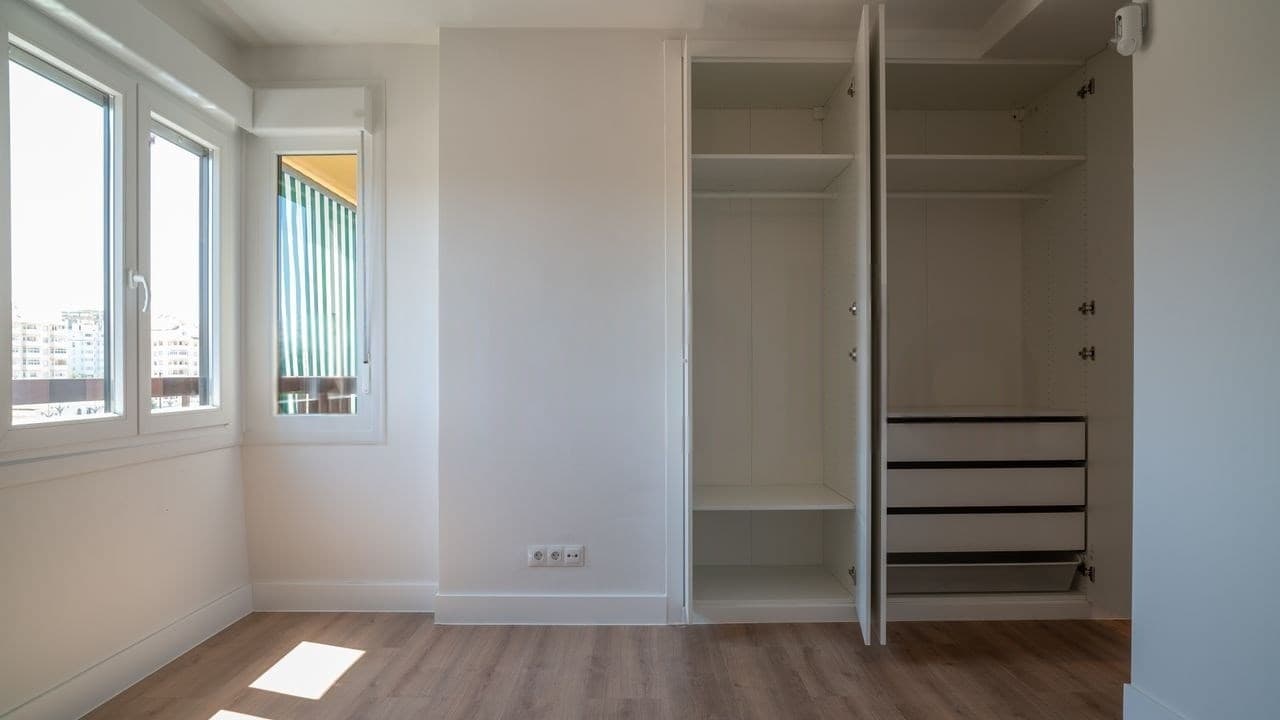 3 bedroom Apartment for sale in Fuengirola with pool garage - € 400,000 (Ref: 9350000)