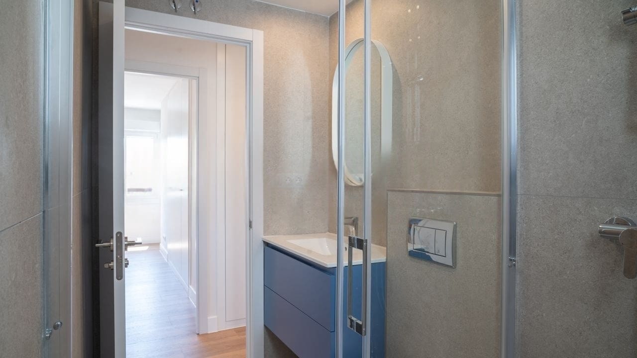 3 bedroom Apartment for sale in Fuengirola with pool garage - € 400,000 (Ref: 9350000)