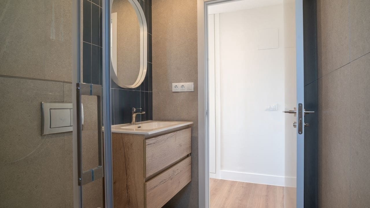 3 bedroom Apartment for sale in Fuengirola with pool garage - € 400,000 (Ref: 9350000)