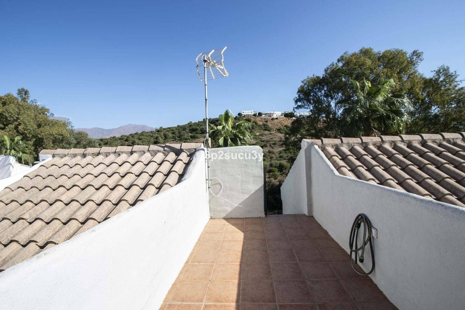 Chalet de 3 habitaciones en Bahia de Casares en venta con piscina garaje - 369.000 € (Ref: 9352810)