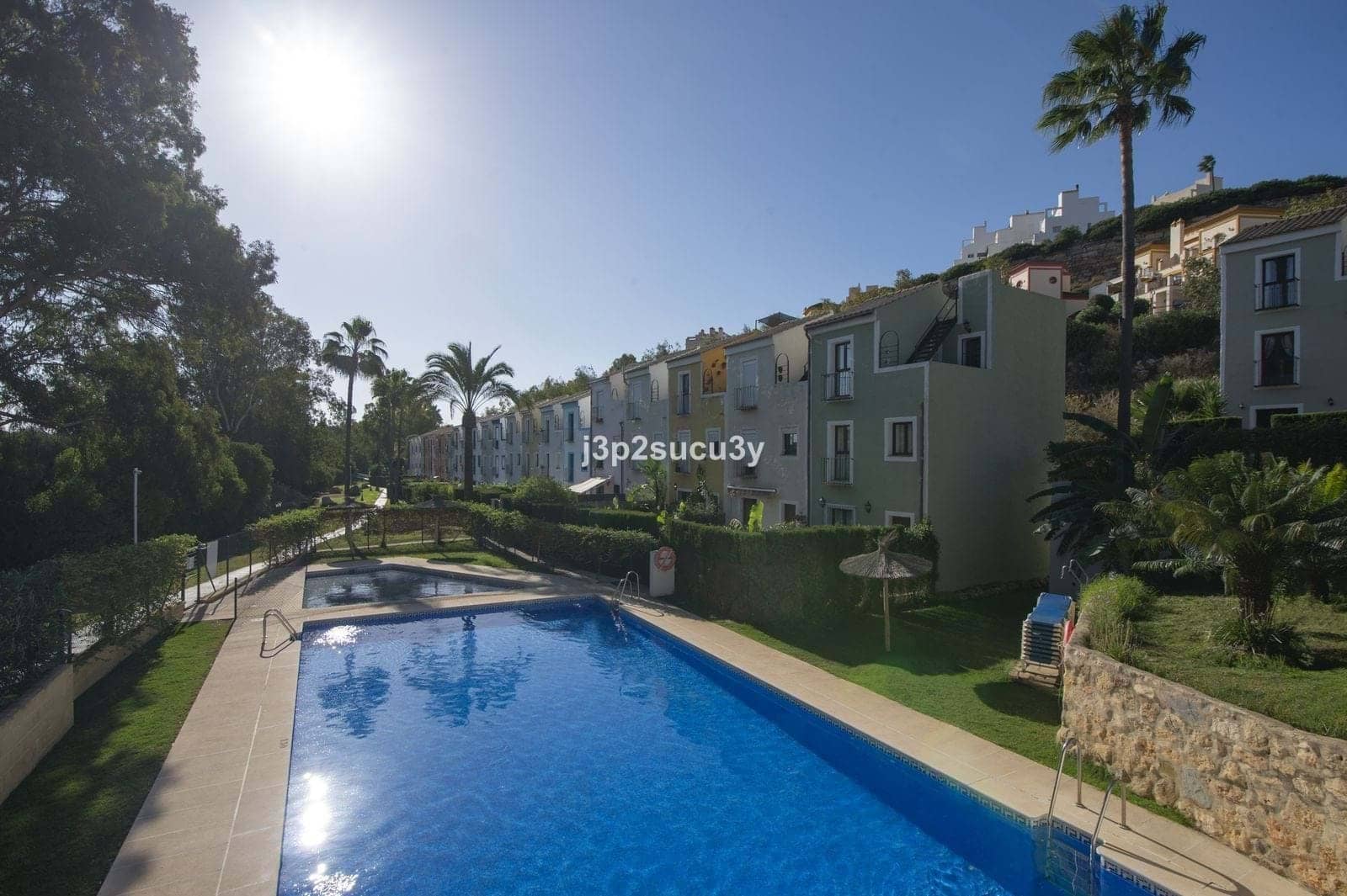 Chalet de 3 habitaciones en Bahia de Casares en venta con piscina garaje - 369.000 € (Ref: 9352810)