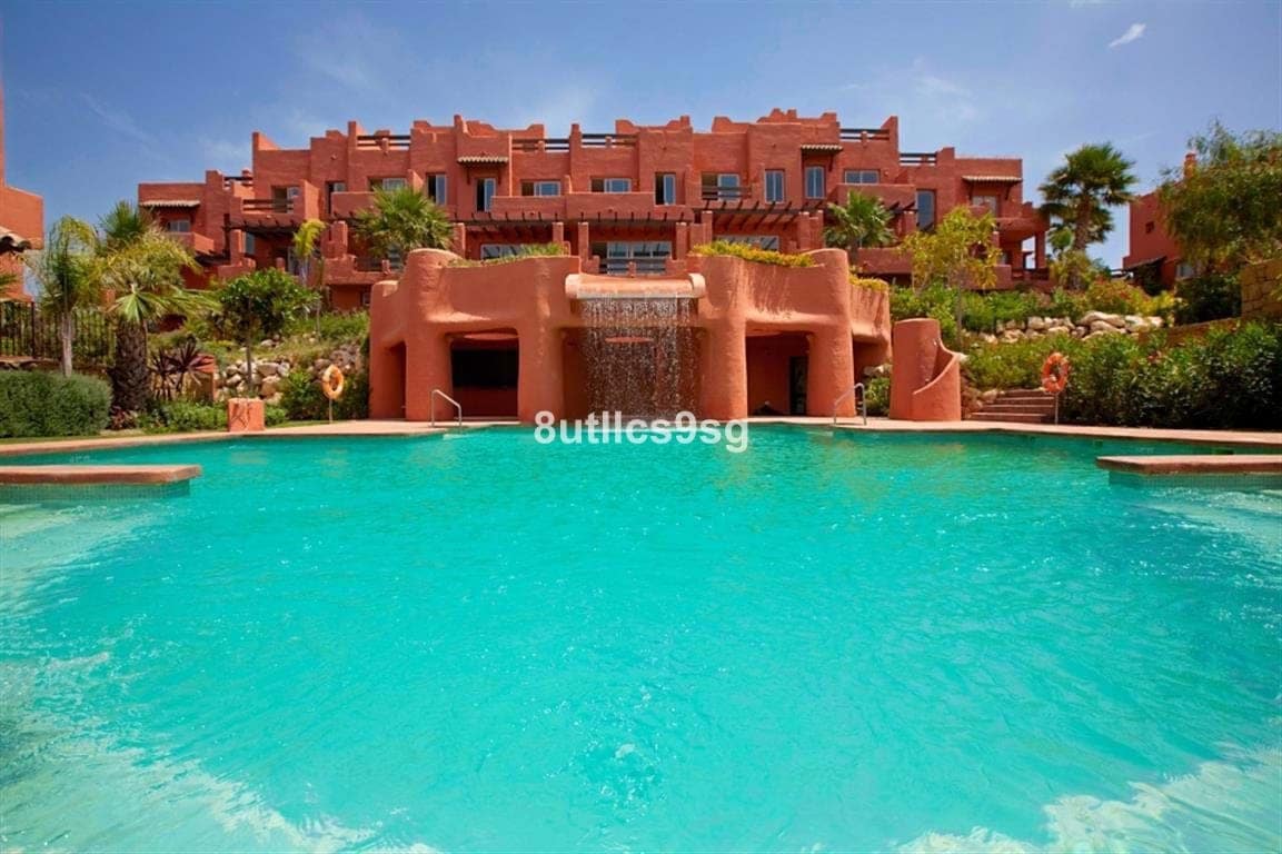 2 bedroom Townhouse for sale in Manilva with pool garage - € 450,000 (Ref: 9352979)