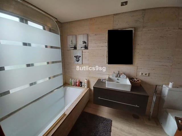 2 sypialnia Dom na sprzedaż w Manilva z basenem garażem - 450 000 € (Ref: 9352979)