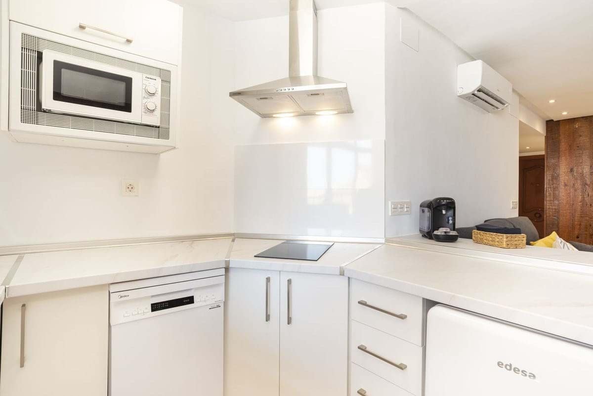 2 makuuhuone Huoneisto myytävänä paikassa Torremolinos mukana uima-altaan - 425 000 € (Ref: 9352982)