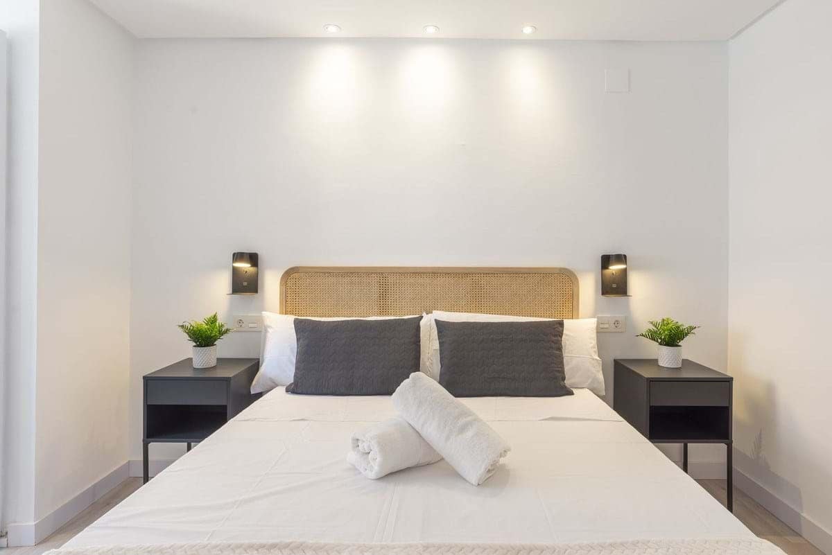 2 makuuhuone Huoneisto myytävänä paikassa Torremolinos mukana uima-altaan - 425 000 € (Ref: 9352982)