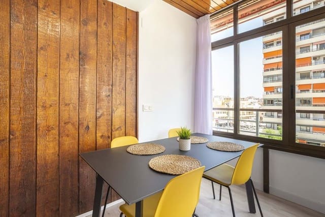 2 makuuhuone Huoneisto myytävänä paikassa Torremolinos mukana uima-altaan - 425 000 € (Ref: 9352982)